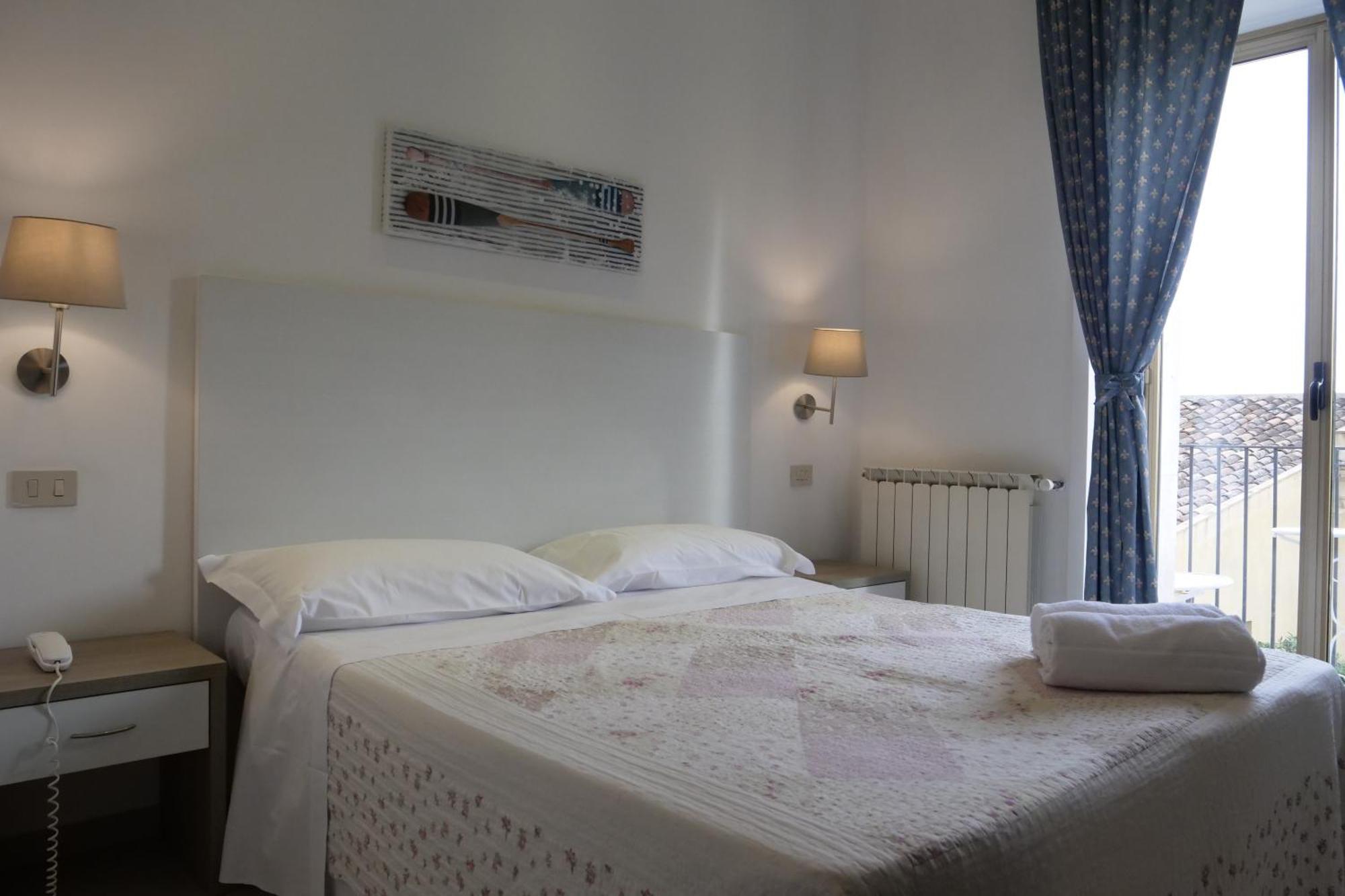 Hotel Elios Tao Taormina Exterior photo